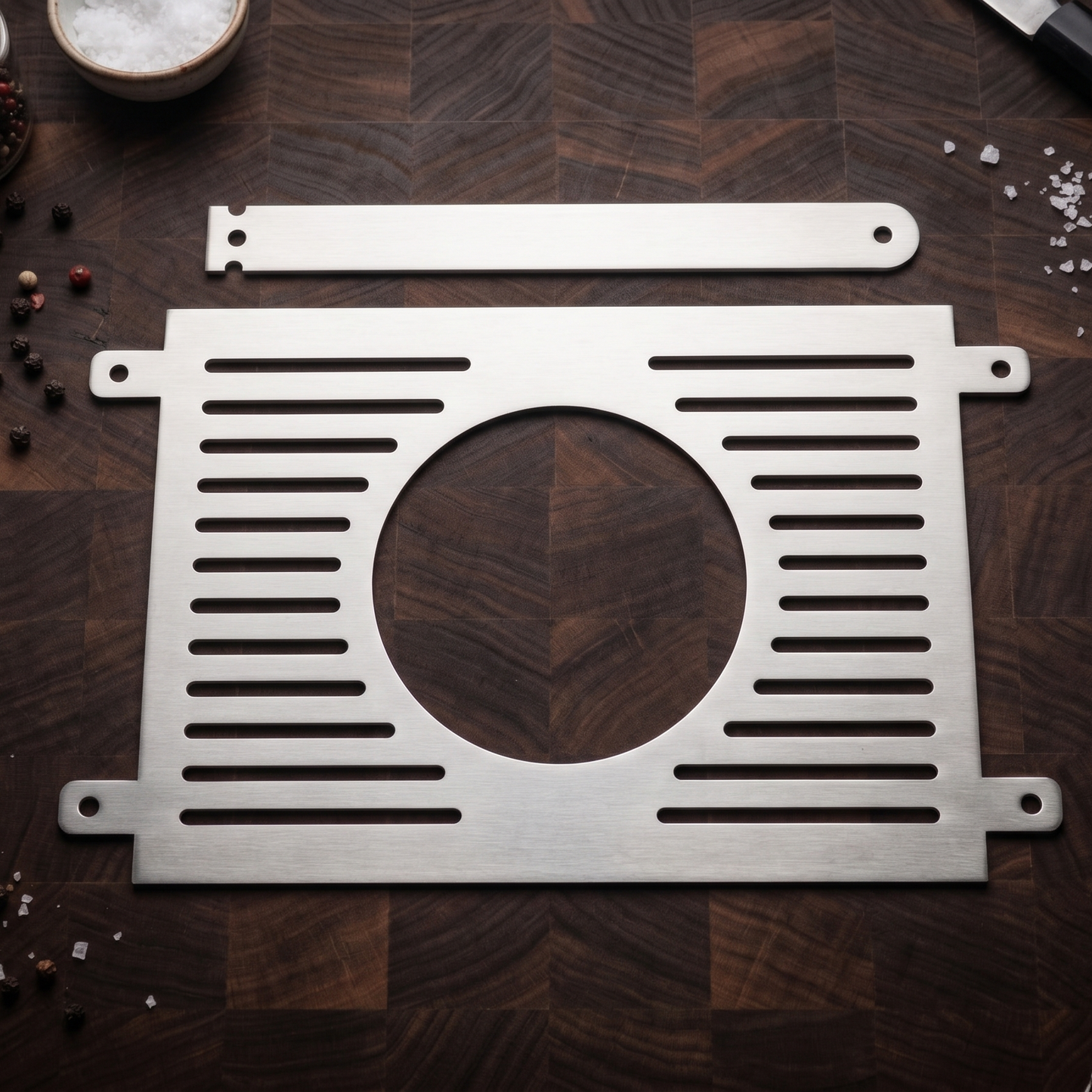 Premium Laser-Cut BBQ Grill – Compact Outdoor Cooking